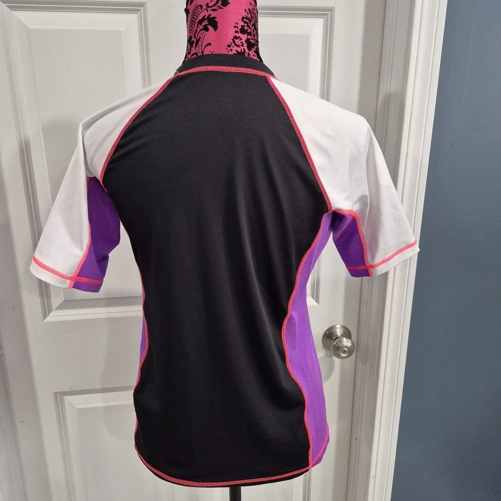 Nike Swim Shirt Womens Medium Black Rashguard Short Sleeve Top Surf Beach